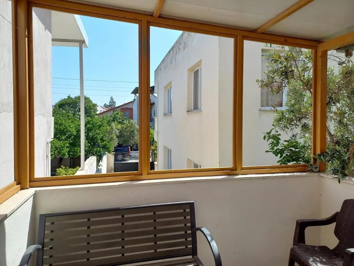 Penthouse Apartment On The Beach Aliaga 0*,  土耳其